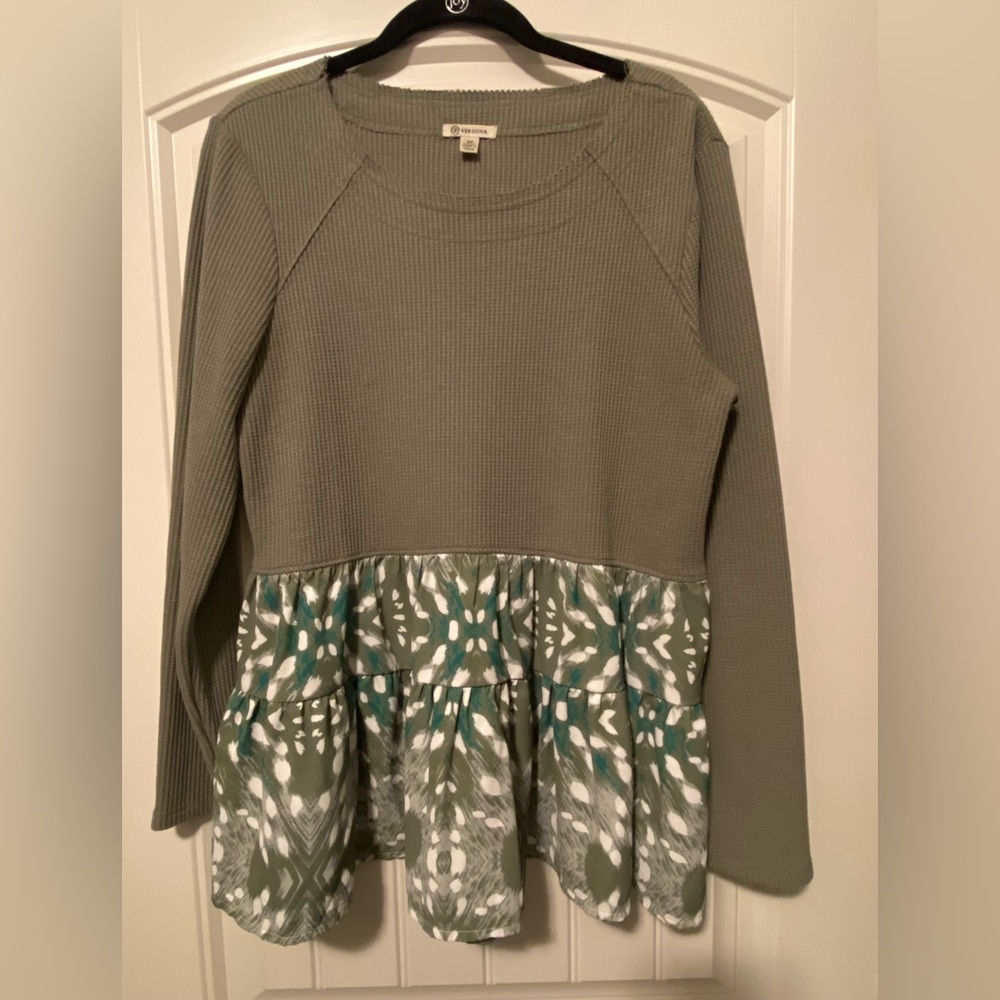 Womens babydoll style green top